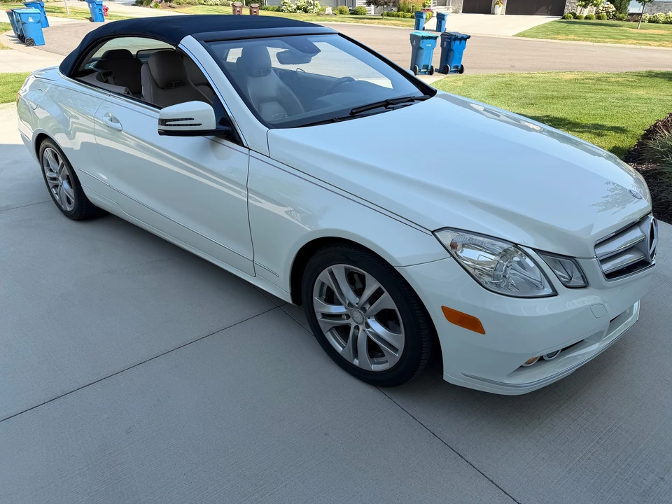 2011 Mercedes-Benz C207/A207 E-Class Coupe & Convertible - Image 3 of 31