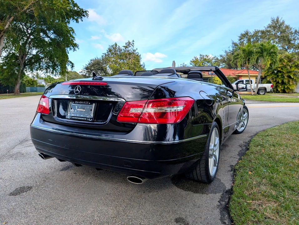 2011 Mercedes-Benz C207/A207 E-Class Coupe & Convertible - Image 16 of 31