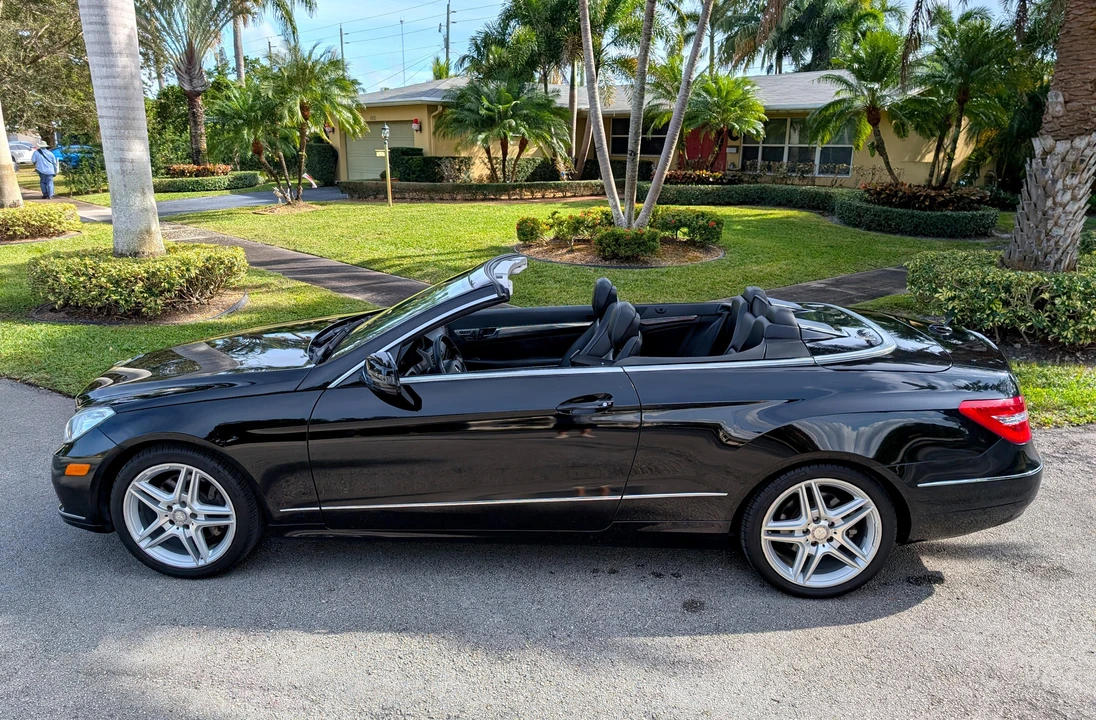2011 Mercedes-Benz C207/A207 E-Class Coupe & Convertible - Image 11 of 31