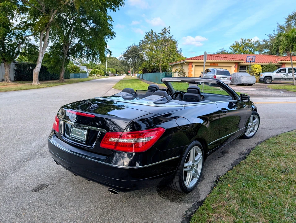 2011 Mercedes-Benz C207/A207 E-Class Coupe & Convertible - Image 18 of 31
