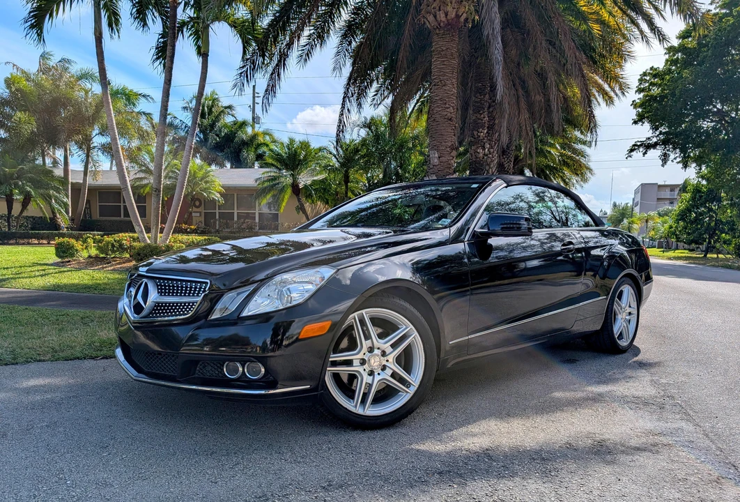 2011 Mercedes-Benz C207/A207 E-Class Coupe & Convertible - Image 28 of 31