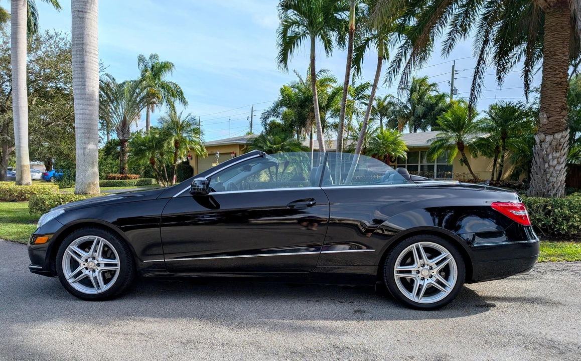 2011 Mercedes-Benz C207/A207 E-Class Coupe & Convertible - Image 9 of 31