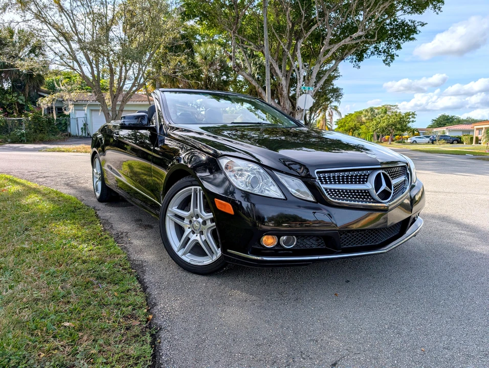 2011 Mercedes-Benz C207/A207 E-Class Coupe & Convertible - Image 22 of 31