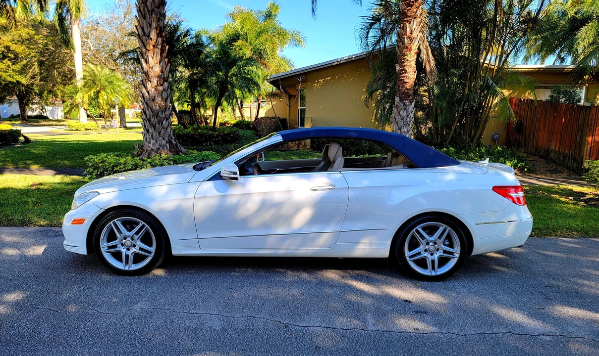 2011 Mercedes-Benz C207/A207 E-Class Coupe & Convertible - Image 23 of 31