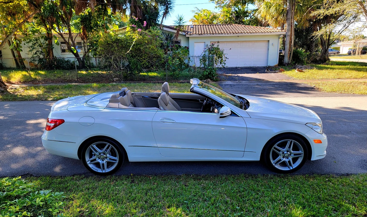 2011 Mercedes-Benz C207/A207 E-Class Coupe & Convertible - Image 18 of 31