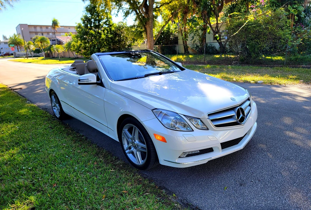 2011 Mercedes-Benz C207/A207 E-Class Coupe & Convertible - Image 20 of 31
