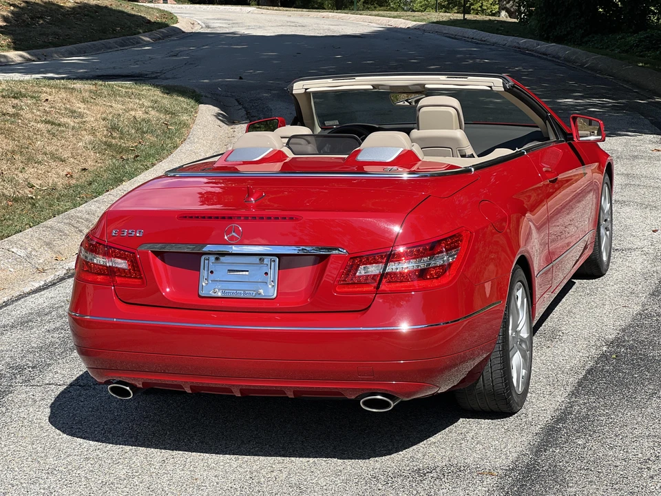 2011 Mercedes-Benz C207/A207 E-Class Coupe & Convertible - Image 17 of 31