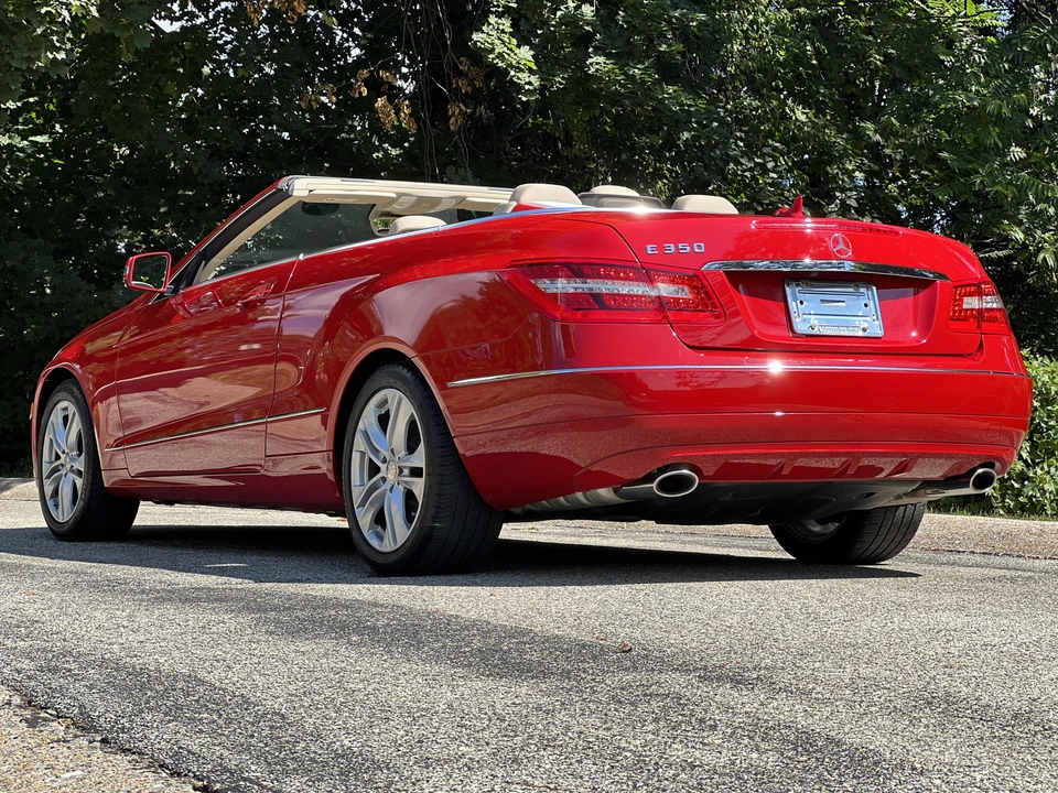 2011 Mercedes-Benz C207/A207 E-Class Coupe & Convertible - Image 13 of 31