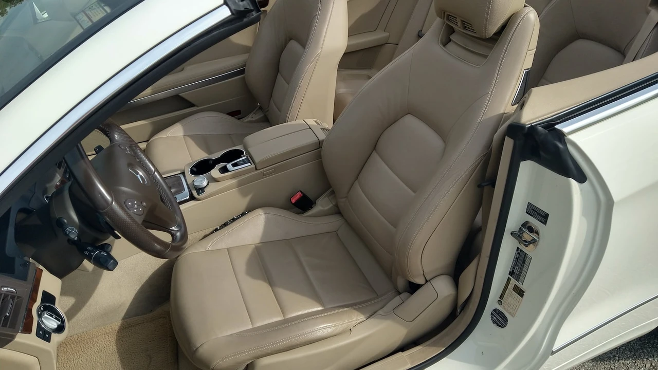 2011 Mercedes-Benz C207/A207 E-Class Coupe & Convertible - Image 4 of 30
