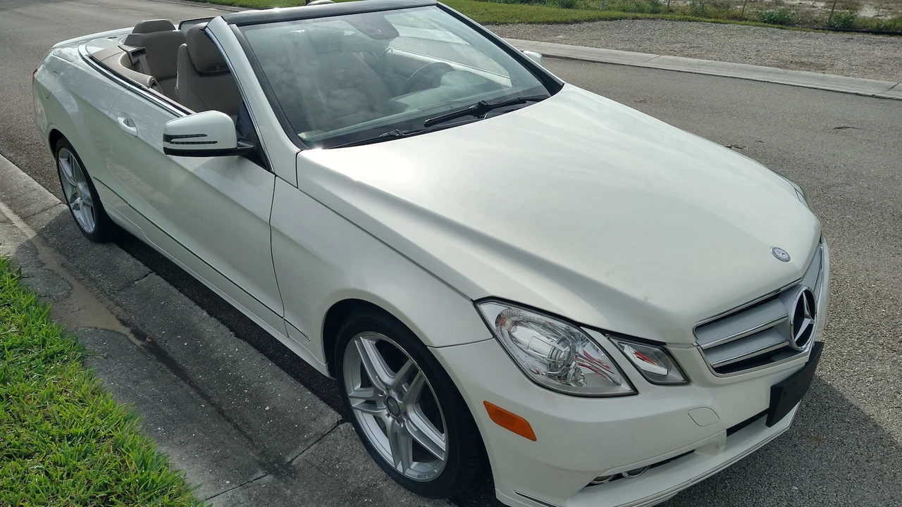 2011 Mercedes-Benz C207/A207 E-Class Coupe & Convertible - Image 25 of 30