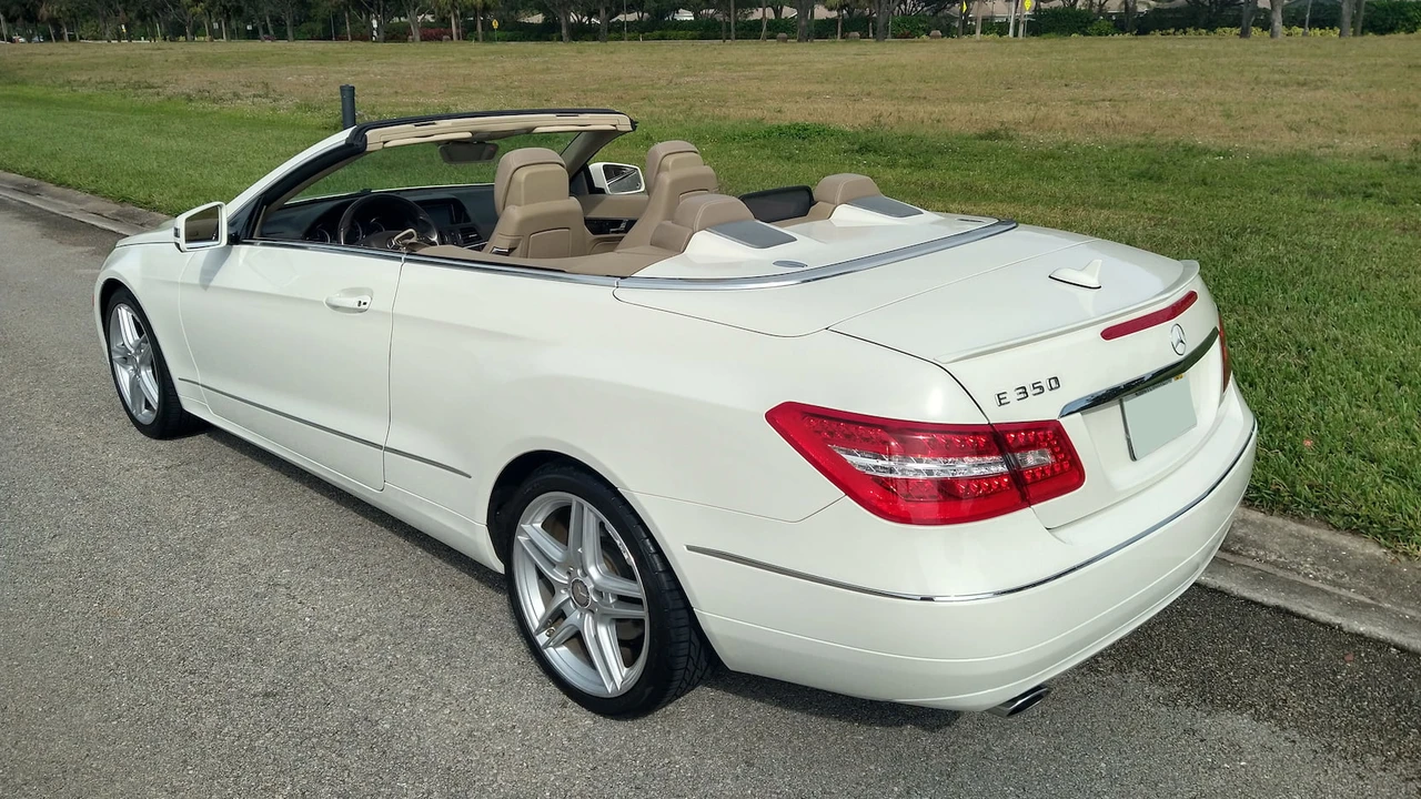 2011 Mercedes-Benz C207/A207 E-Class Coupe & Convertible - Image 28 of 30