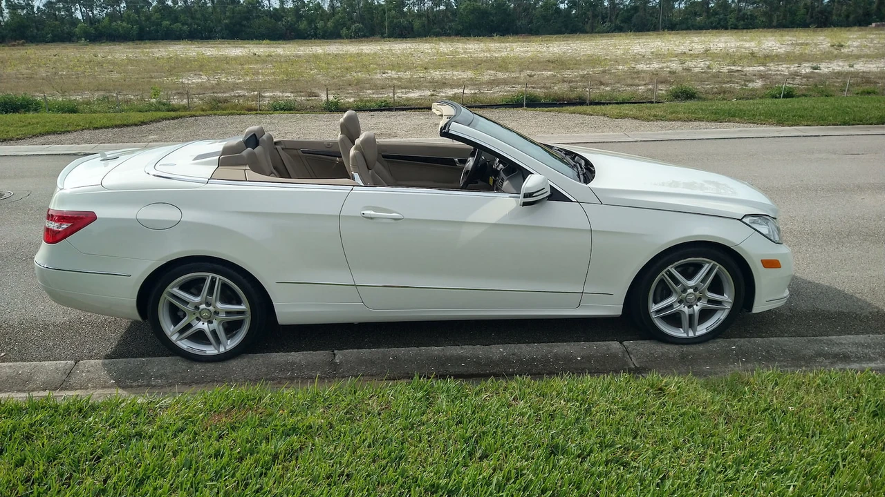 2011 Mercedes-Benz C207/A207 E-Class Coupe & Convertible - Image 29 of 30