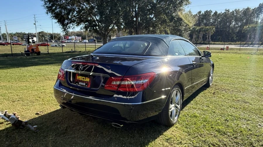 2011 Mercedes-Benz C207/A207 E-Class Coupe & Convertible - Image 2 of 27