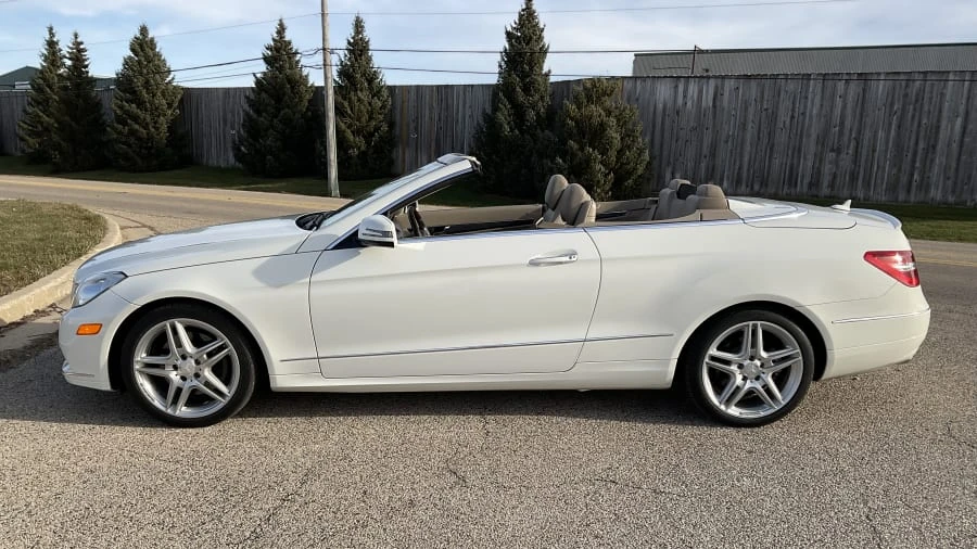2011 Mercedes-Benz C207/A207 E-Class Coupe & Convertible - Image 2 of 12