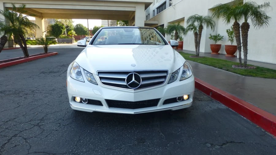 2011 Mercedes-Benz C207/A207 E-Class Coupe & Convertible - Image 2 of 8