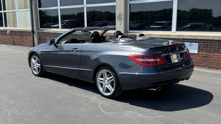 2011 Mercedes-Benz C207/A207 E-Class Coupe & Convertible - Image 3 of 12