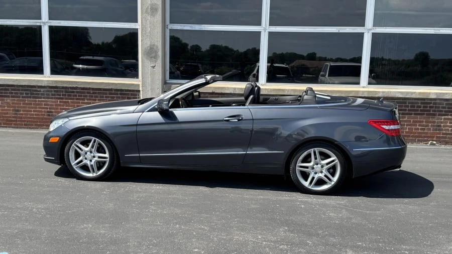 2011 Mercedes-Benz C207/A207 E-Class Coupe & Convertible - Image 2 of 12