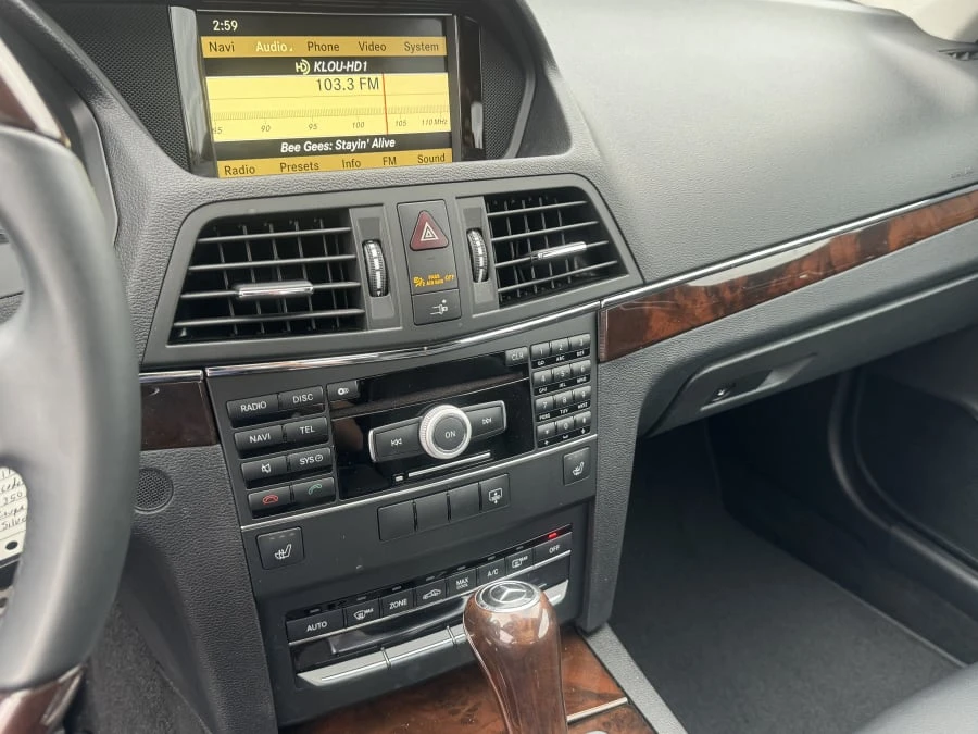 2011 Mercedes-Benz C207/A207 E-Class Coupe & Convertible - Image 9 of 12