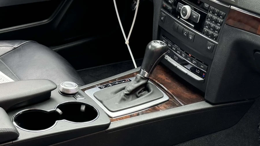 2011 Mercedes-Benz C207/A207 E-Class Coupe & Convertible - Image 9 of 13