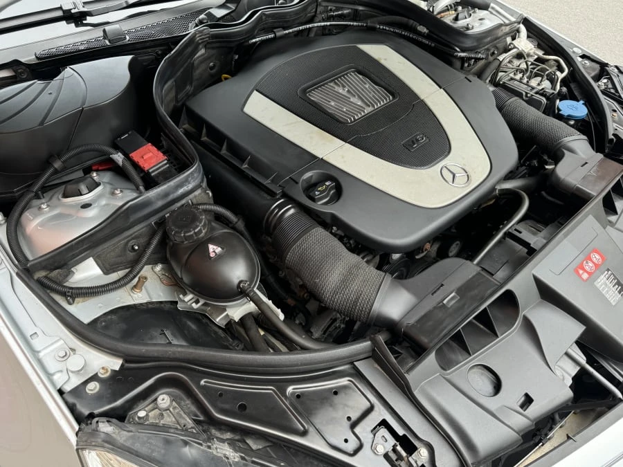 2011 Mercedes-Benz C207/A207 E-Class Coupe & Convertible - Image 12 of 13