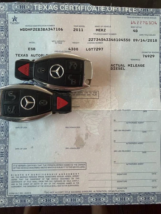 2011 Mercedes-Benz W212 E-Class - Image 15 of 17