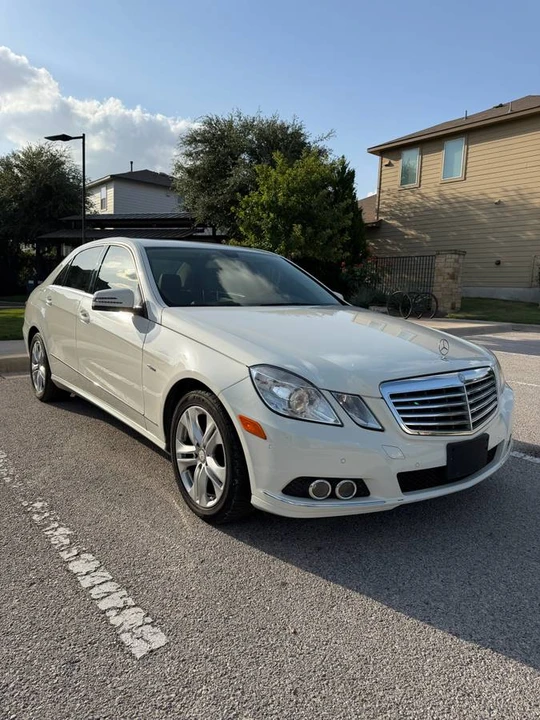 2011 Mercedes-Benz W212 E-Class - Image 5 of 17