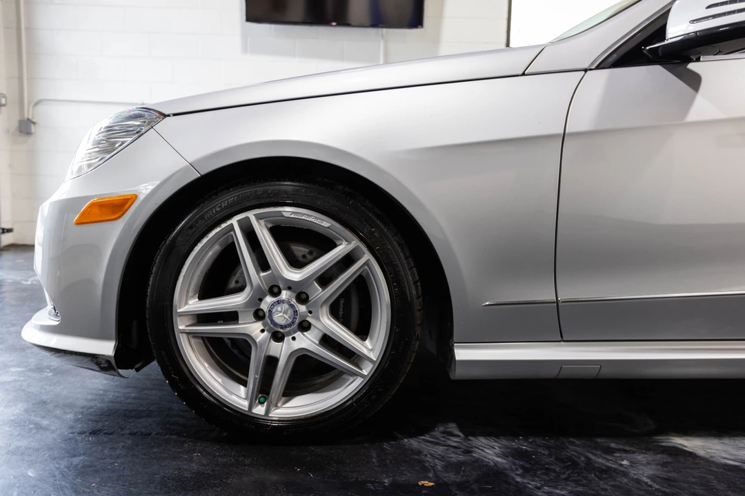 2011 Mercedes-Benz W212 E-Class - Image 4 of 21