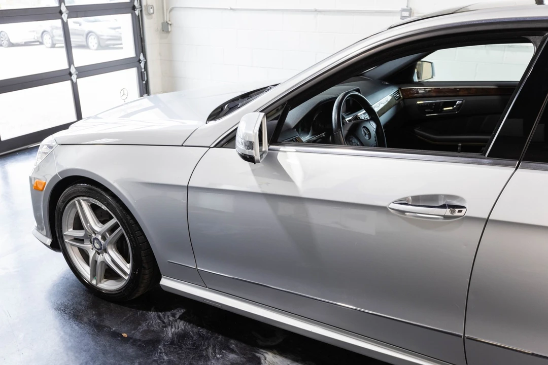 2011 Mercedes-Benz W212 E-Class - Image 3 of 21