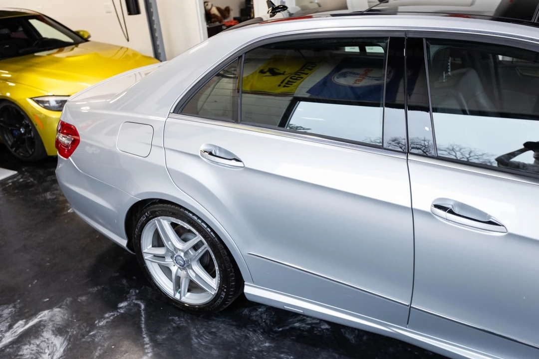 2011 Mercedes-Benz W212 E-Class - Image 14 of 21
