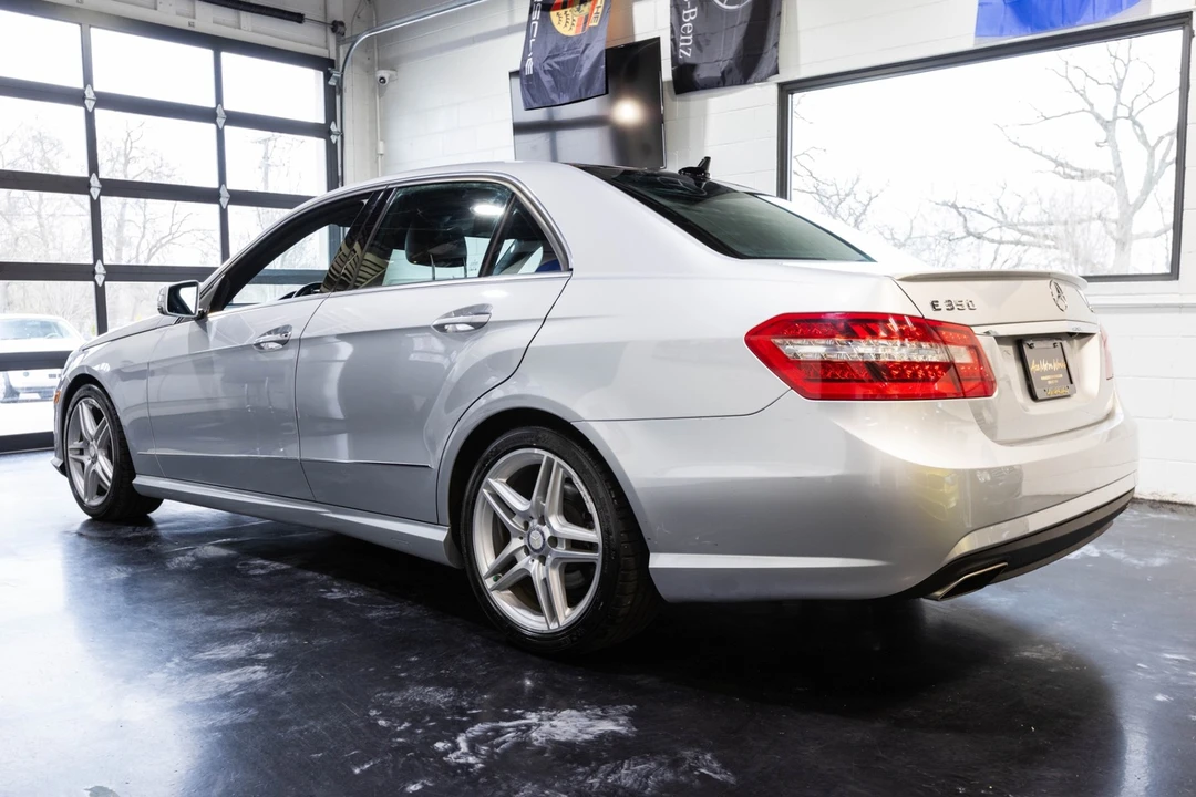 2011 Mercedes-Benz W212 E-Class - Image 8 of 21