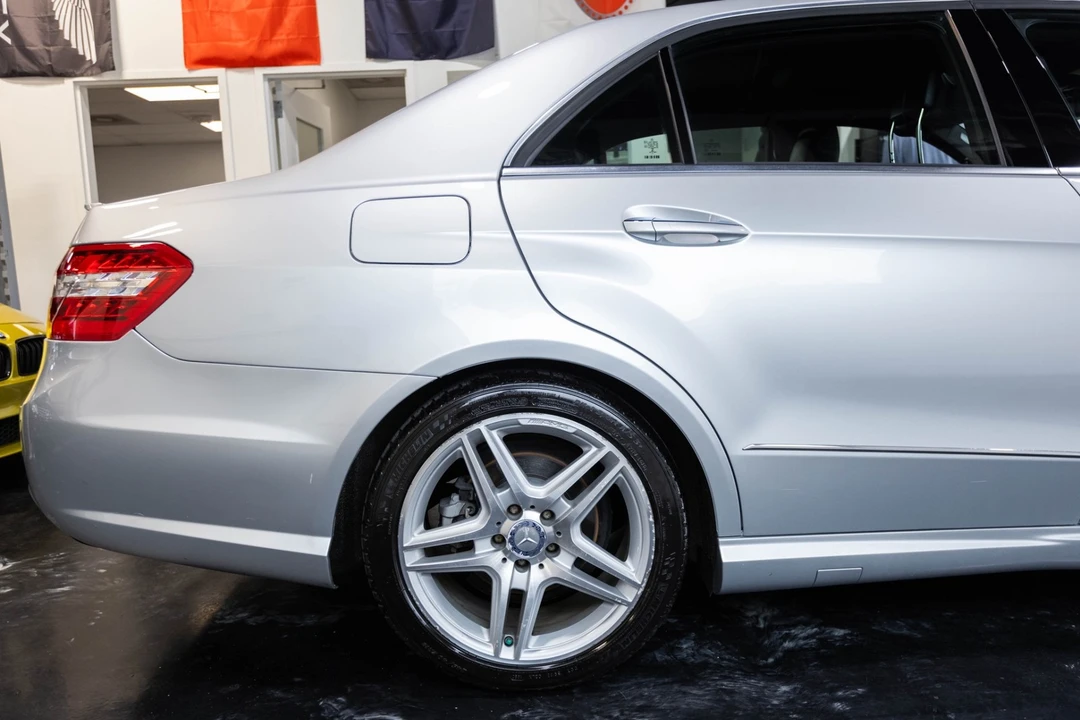2011 Mercedes-Benz W212 E-Class - Image 15 of 21