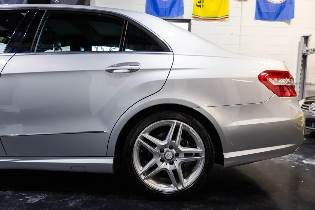 2011 Mercedes-Benz W212 E-Class - Image 7 of 21