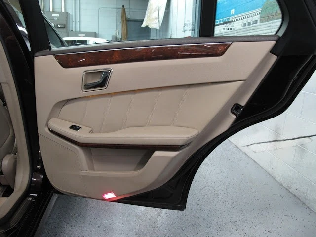 2011 Mercedes-Benz W212 E-Class - Image 17 of 21
