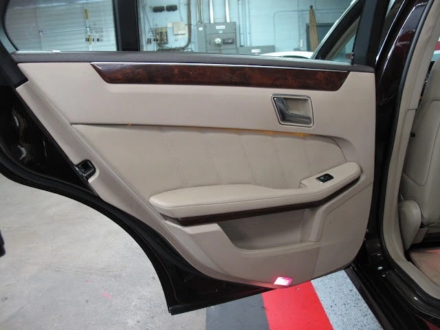 2011 Mercedes-Benz W212 E-Class - Image 15 of 21