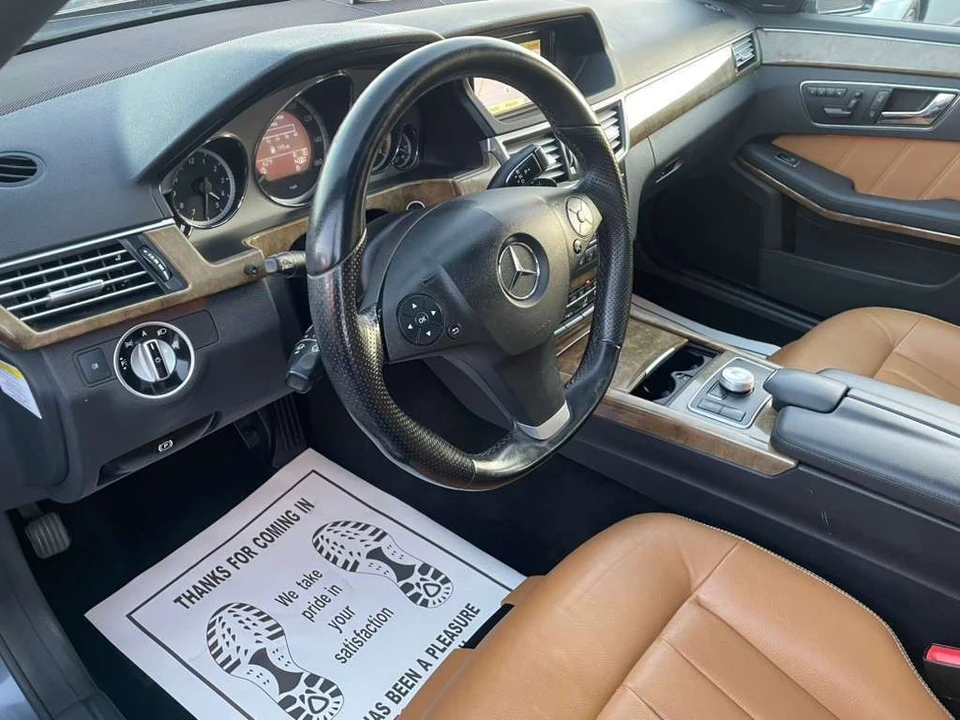 2011 Mercedes-Benz W212 E-Class - Image 8 of 17