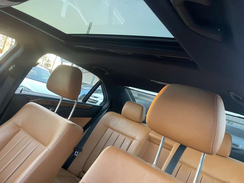 2011 Mercedes-Benz W212 E-Class - Image 11 of 17