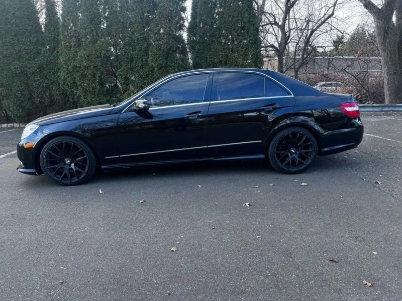 2011 Mercedes-Benz W212 E-Class - Image 4 of 12