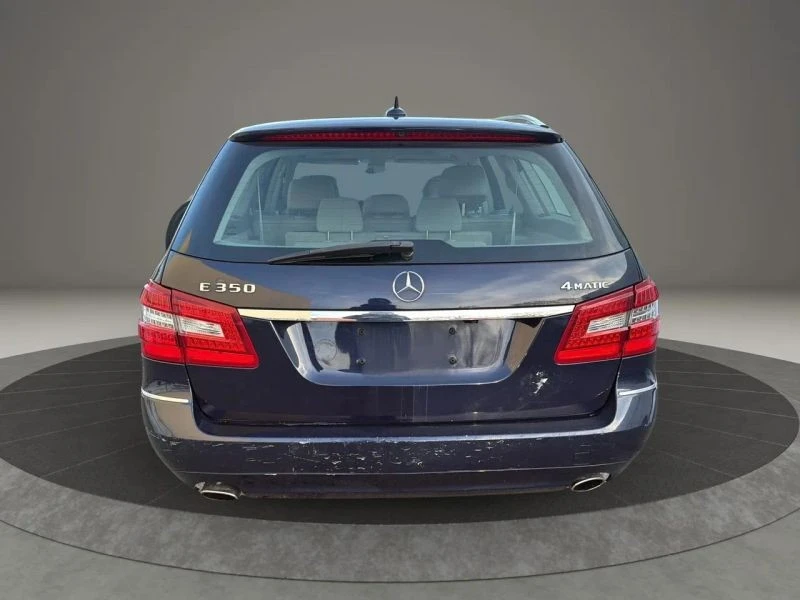 2011 Mercedes-Benz W212 E-Class - Image 6 of 12