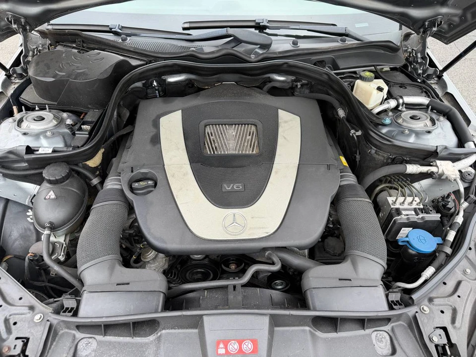 2011 Mercedes-Benz W212 E-Class - Image 16 of 17