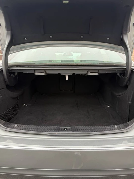 2011 Mercedes-Benz W212 E-Class - Image 17 of 17