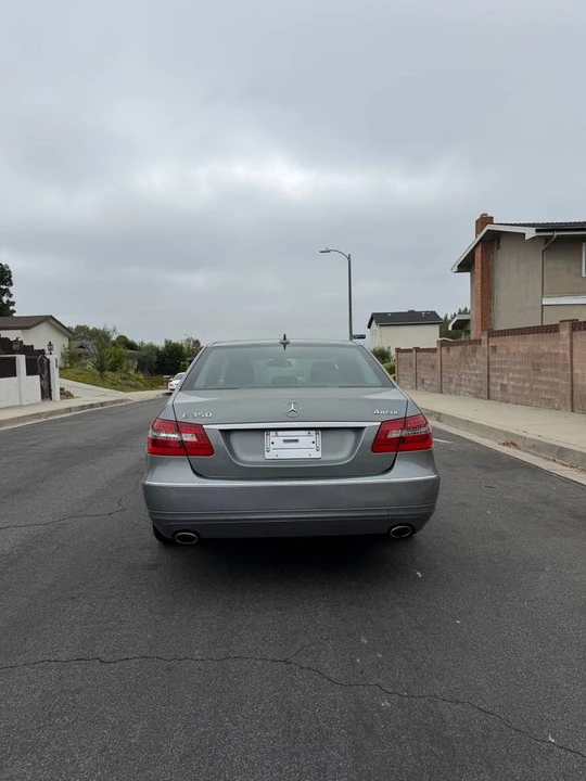 2011 Mercedes-Benz W212 E-Class - Image 4 of 17