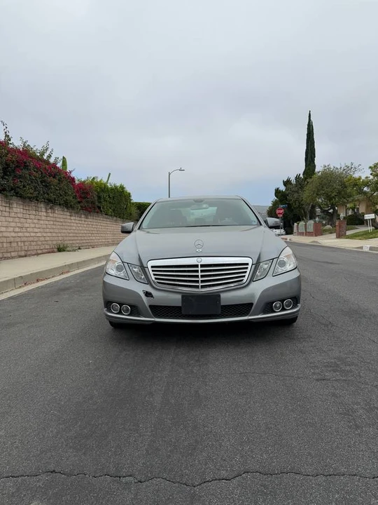 2011 Mercedes-Benz W212 E-Class - Image 8 of 17