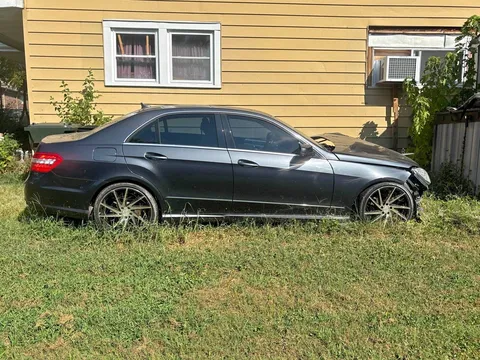 2011 Mercedes-Benz E350