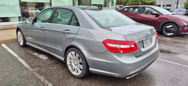 2011 Mercedes-Benz E350