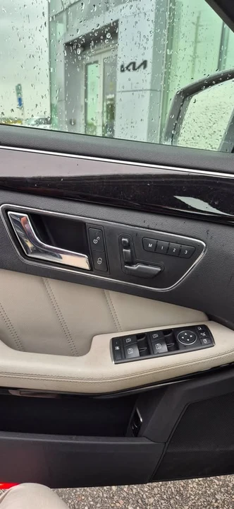 2011 Mercedes-Benz W212 E-Class - Image 3 of 11