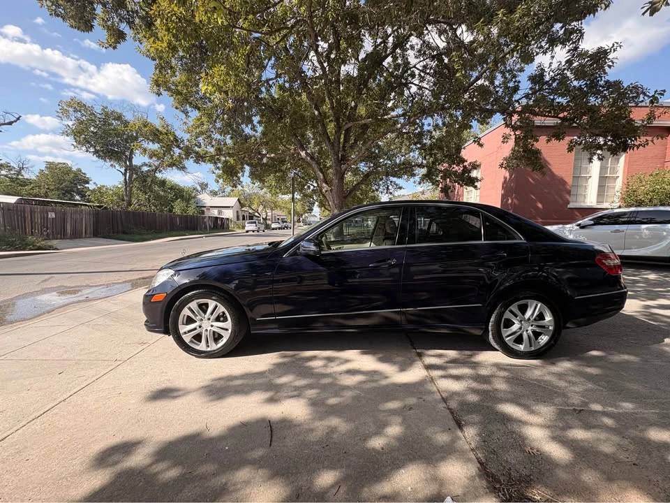 2011 Mercedes-Benz W212 E-Class - Image 3 of 14