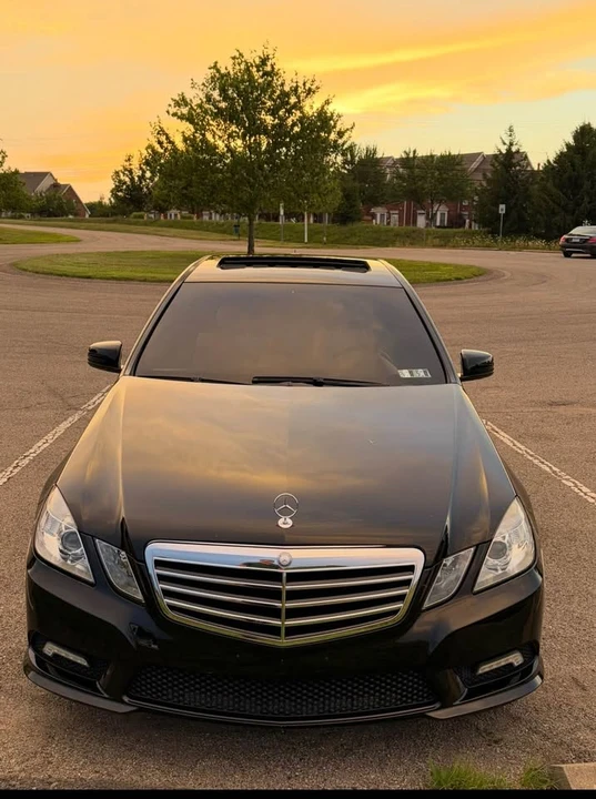 2011 Mercedes-Benz W212 E-Class - Image 11 of 12