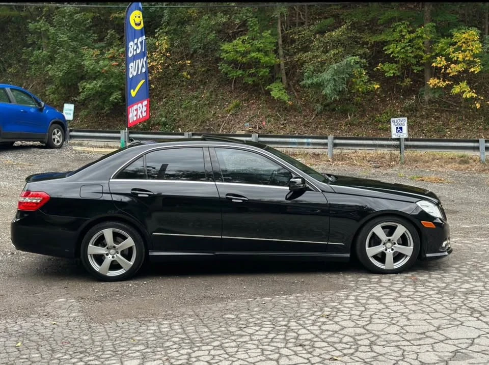 2011 Mercedes-Benz W212 E-Class - Image 6 of 12