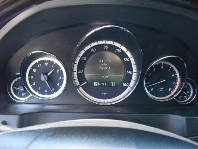 2011 Mercedes-Benz W212 E-Class - Image 15 of 19