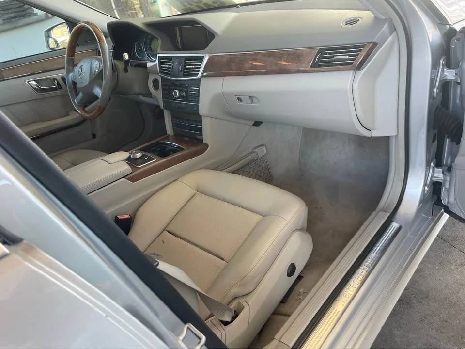 2011 Mercedes-Benz W212 E-Class - Image 8 of 12